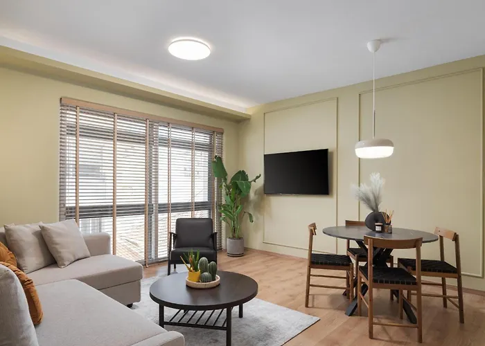 Aria Luxury Apartment